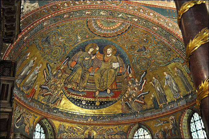 Vue d'ensemble de lamosaïque du Couronnement de la Vierge